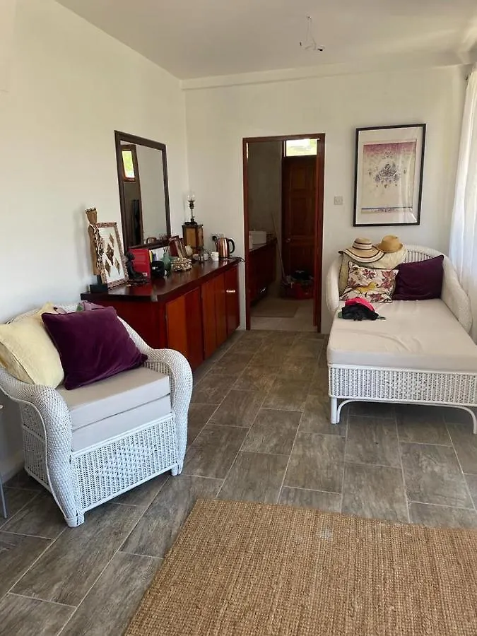 Quarto em Acomodações Particulares Harbour View House Junior Suite Port Elizabeth São Vicente e Granadinas